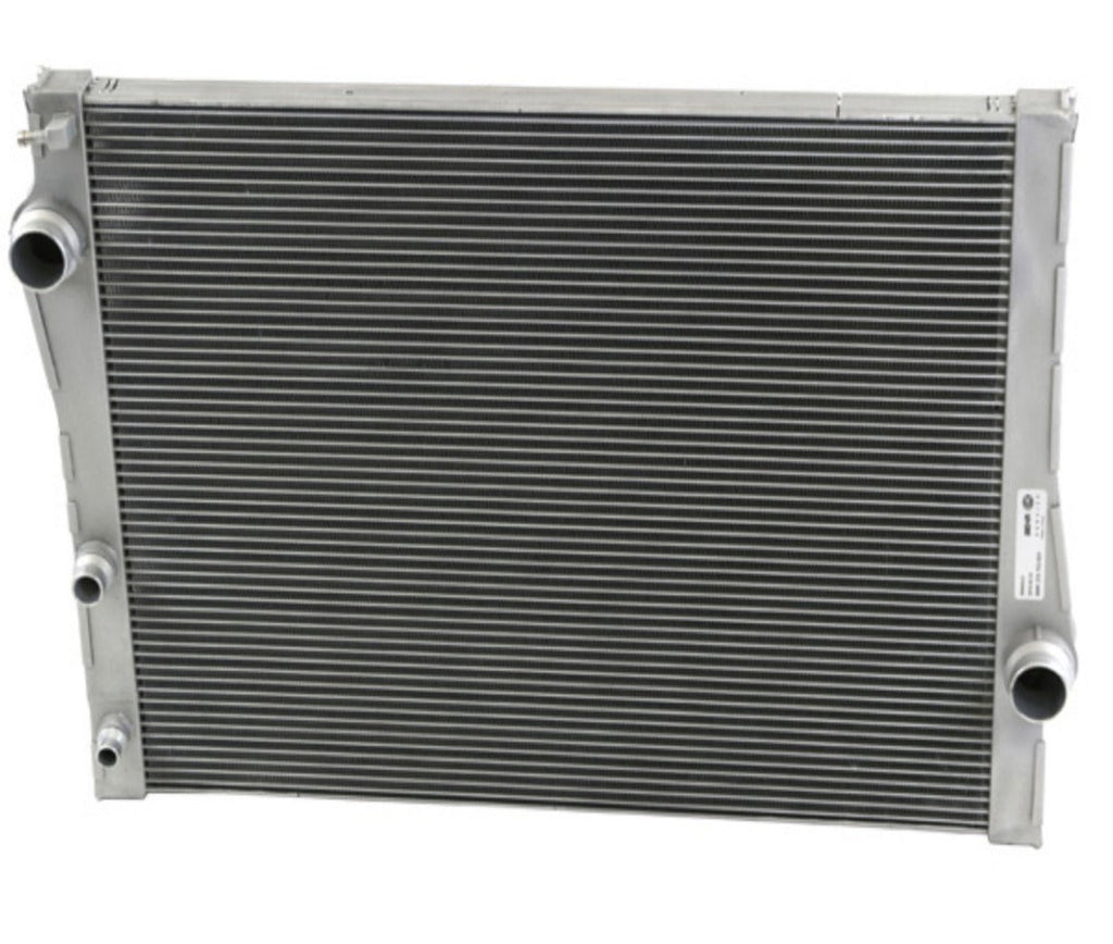BMW F15 X5 Engine Cooling Radiator By Behr 17117807624