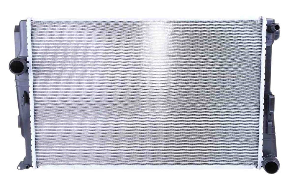 BMW F25 X3/X4 xDrive35i Engine Cooling Radiator By Nissens 17118623350
