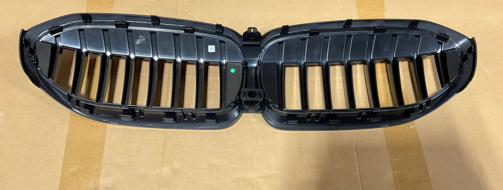 OPEN BOX - BMW 2019+ G20/G28 Single Slat Gloss Black Kidney Grill Replacement