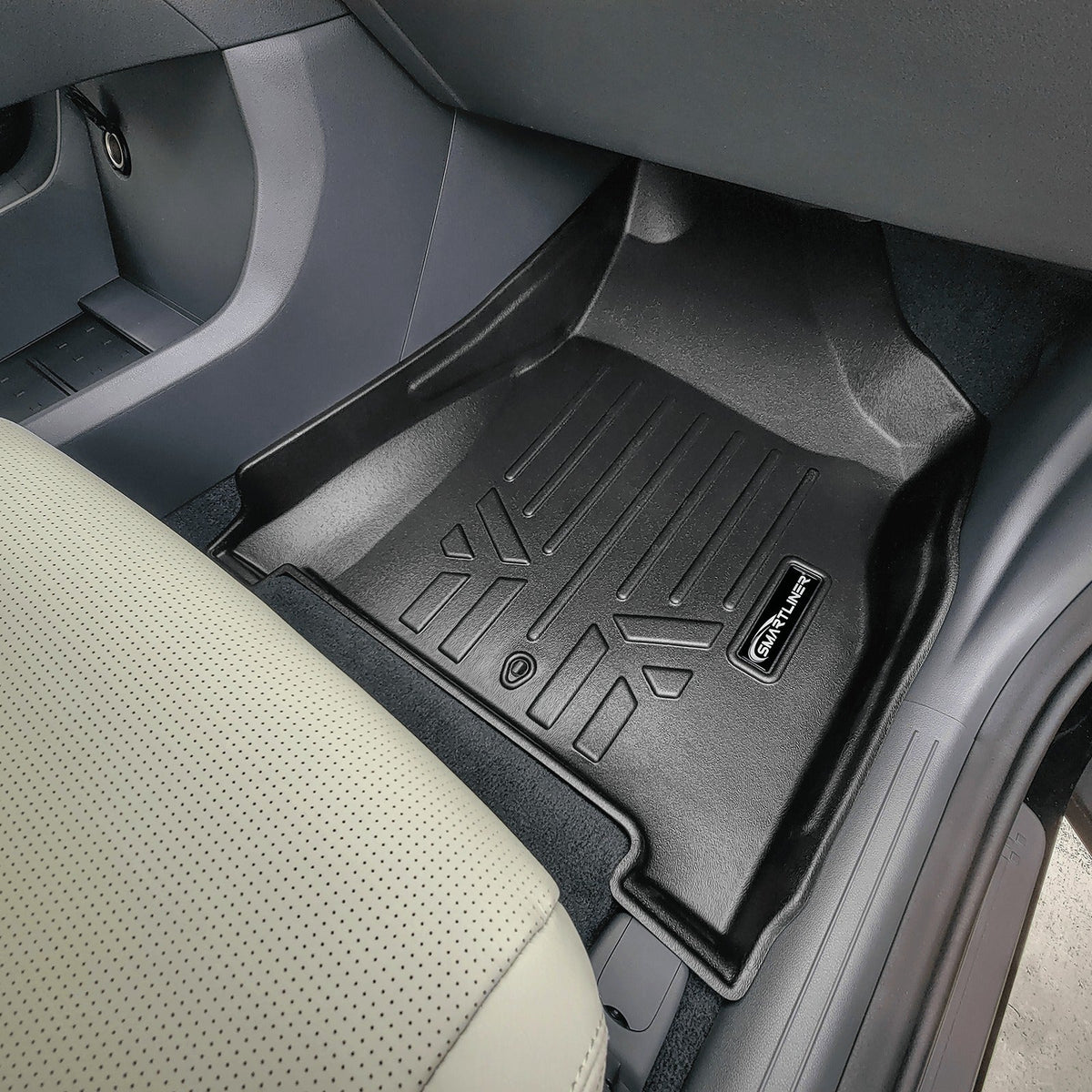 SMARTLINER Floor Liners for 2024 - 2026 Hyundai Santa Fe