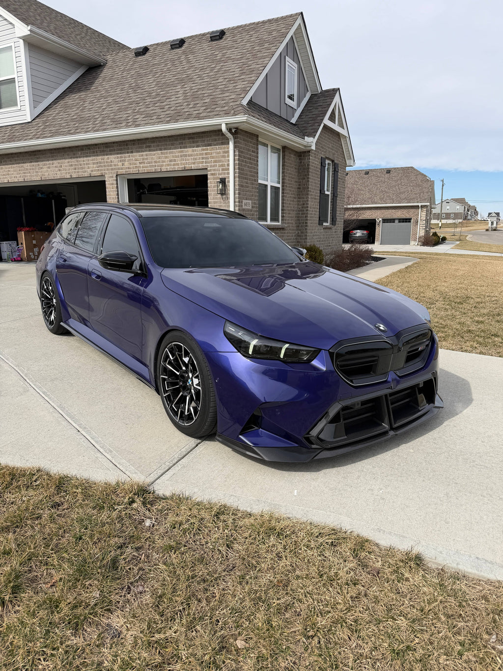 G90/G99 M5 SQ-A Style Dry Carbon Fiber Side Skirt