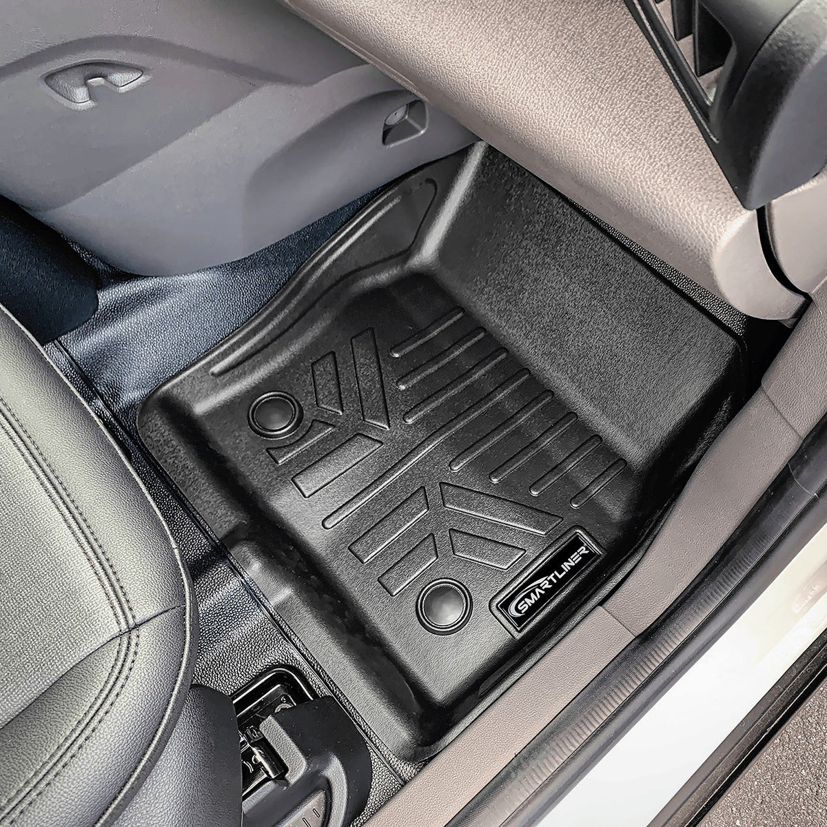 SMARTLINER Floor Liners for 2018-2022 Transit Connect With Vinyl and without secondary footrest (Short Wheelbase)