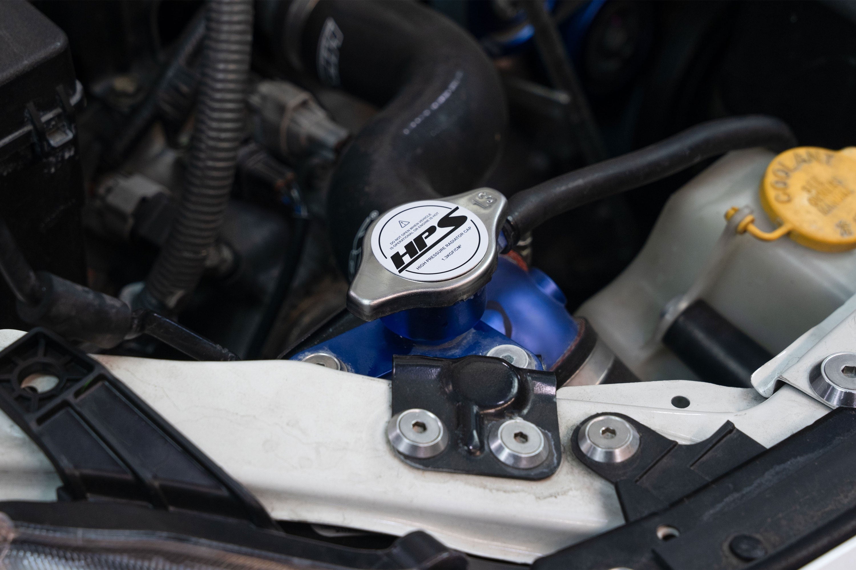 HPS Performance 1.3 Bar High-Pressure Stainless Steel Radiator Cap for Mazda