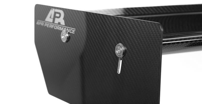 APR Performance GT-250 Carbon Fiber 67in Wing With 7in Pedestals - Universal