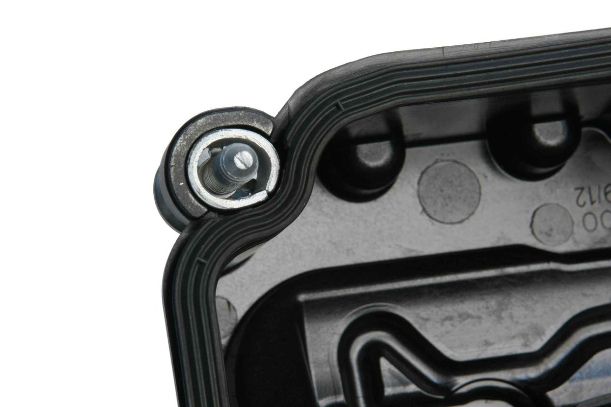 BMW F25 xDrive28i Engine Valve Cover Assembly By Uro 11127552281