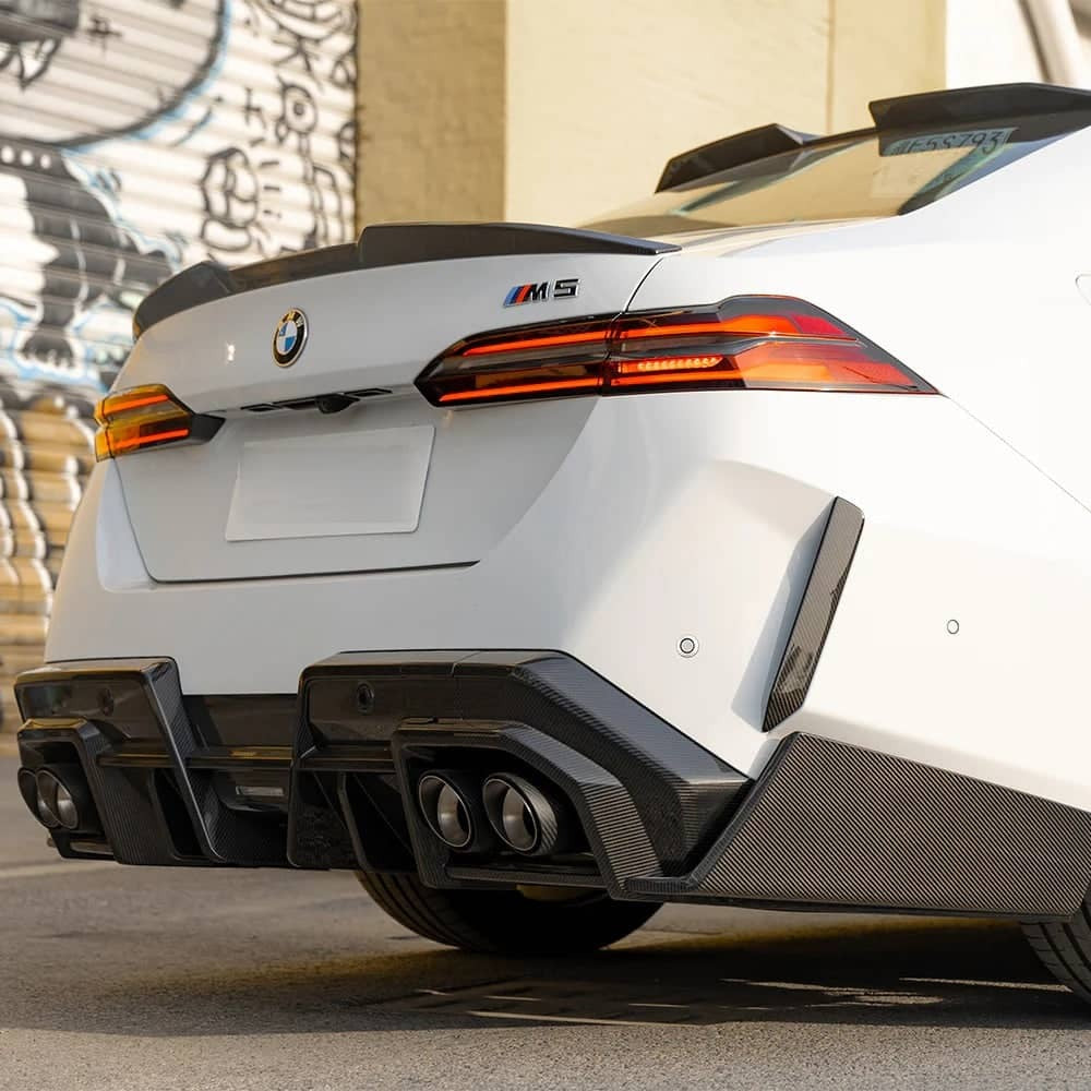 G90/G99 M5 SQ-B Dry Carbon Fiber Rear Diffuser