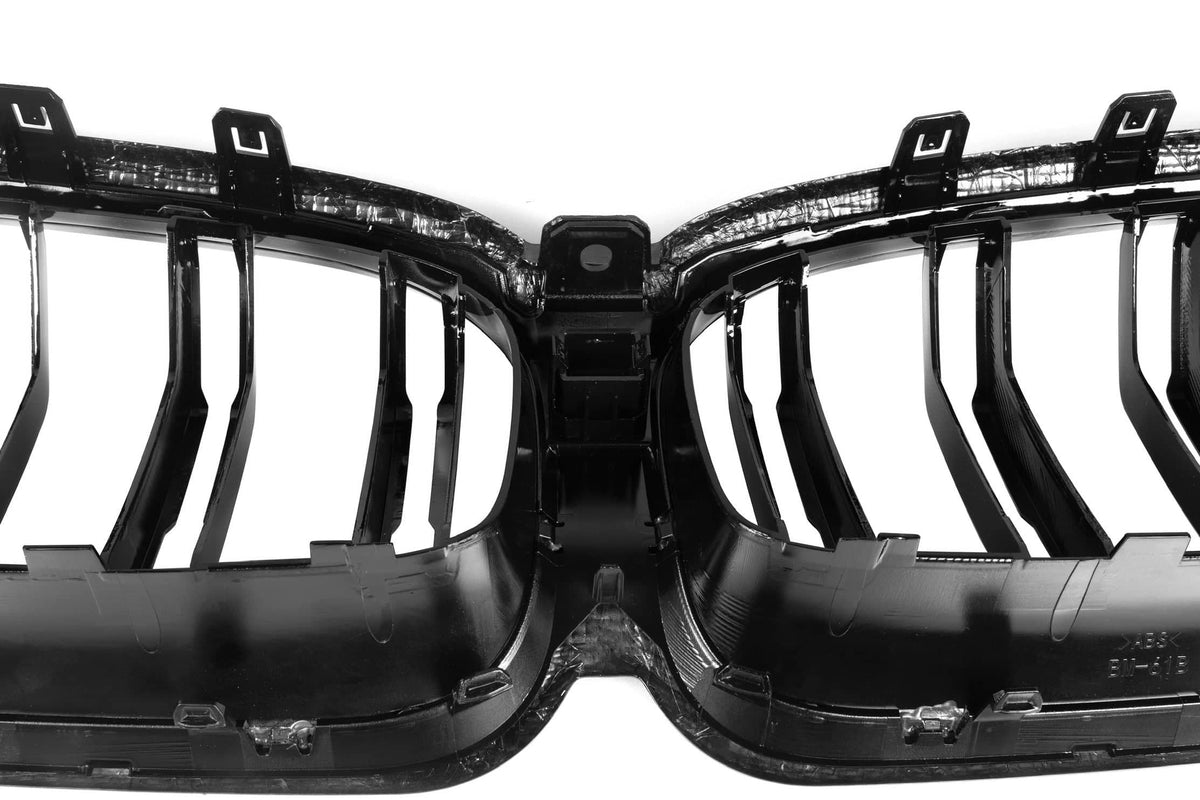 8 Series G14/G15/G16 LCI Double Slat Dry Carbon Fiber Grill