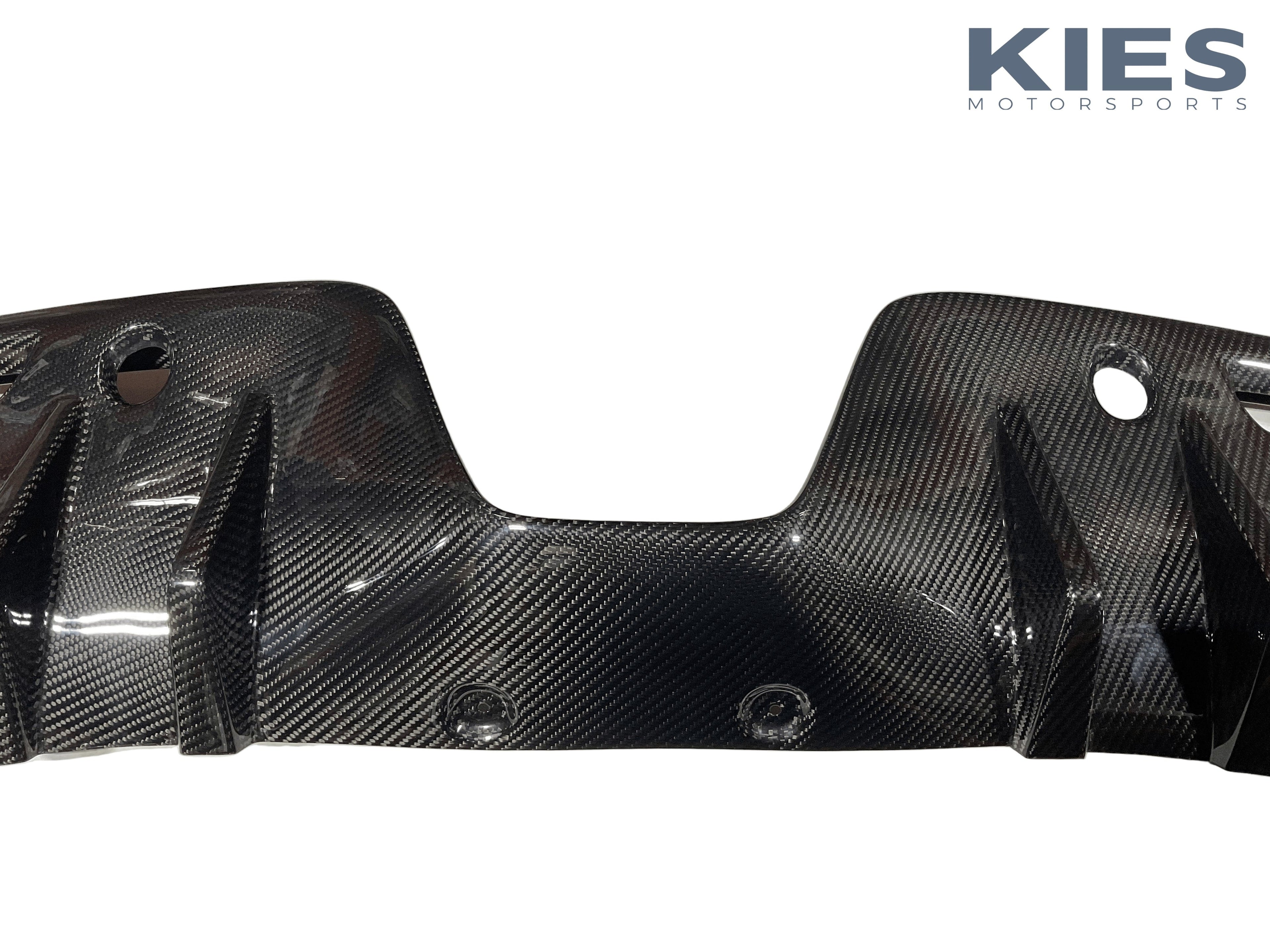 Kies 2019+ Toyota Supra (A90) 1-Piece Carbon Fiber Rear Diffuser