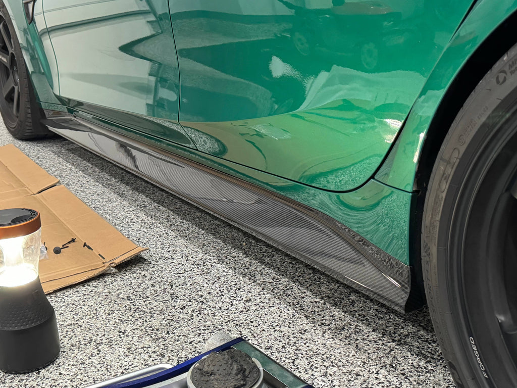 G8X Dry Carbon Fiber V2 Side Skirts